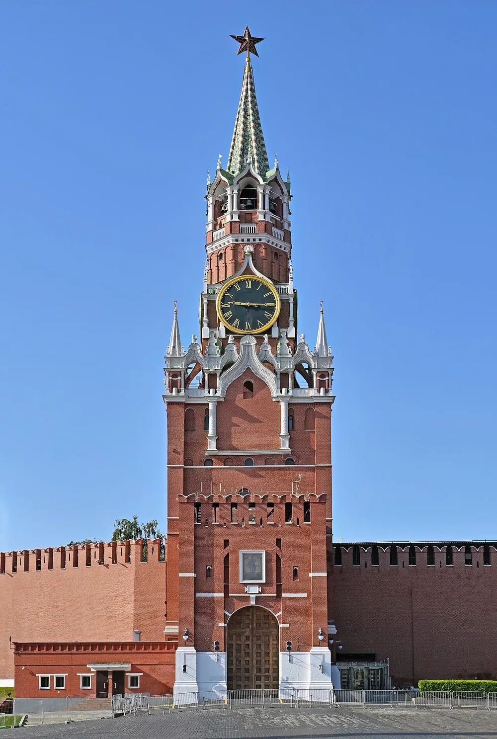 Spasskaya Tower of the Moscow Kremlin, 2025.