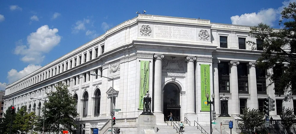 The Postal Square Building at 2 Massachusetts Avenue NE in Washington, D.C., home of the U.S. Bureau of Labor Statistics, 8 August 2008.