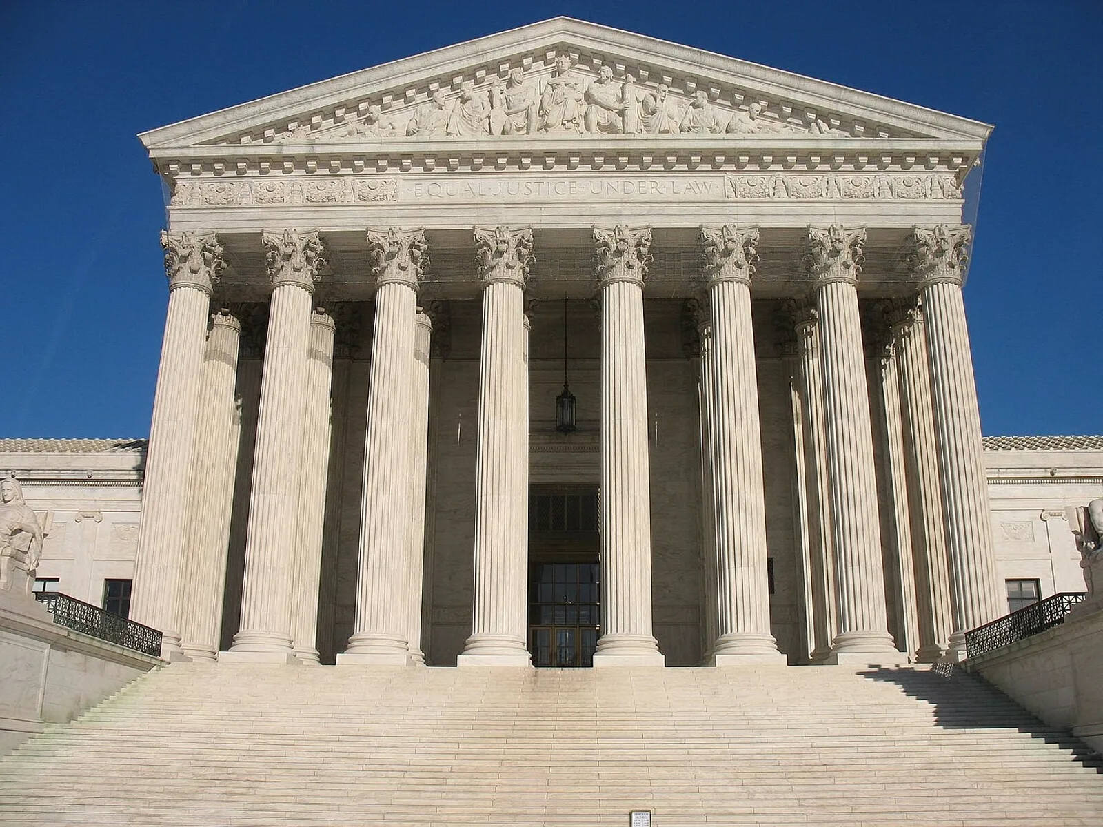 The United States Supreme Court building in Washington. Photo: Wikimedia Commons.